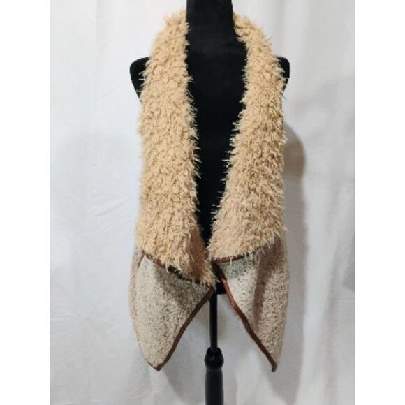 Love Tree Faux Fur Vest Size‎ L - Picture 1 of 7